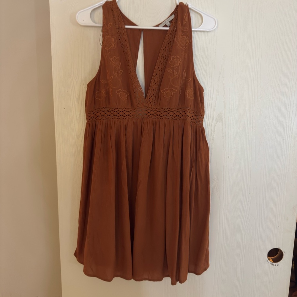 Brown Sleeveless Dress with Lace Details